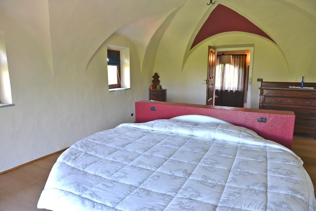 Casa Vacanze Il Brichet Mondovì Oda fotoğraf